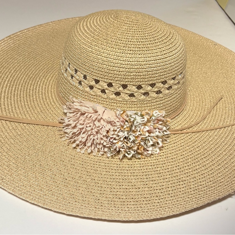Elegant Tan and Cream Wide-Brimmed Hat with Floral Accent